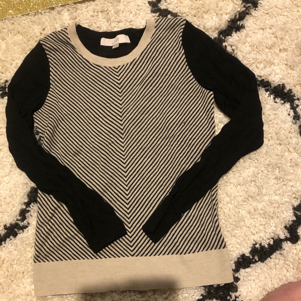 Loft light weigh sweater